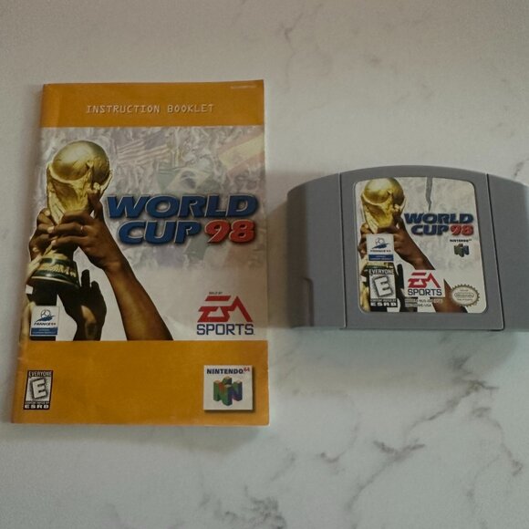 Nintendo 64 World Cup 98 & Instruction Booklet - Picture 1 of 7